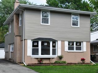 1237 S Ridge Ave, Arlington Heights, IL 60005