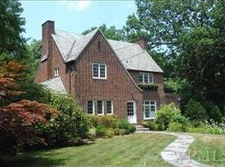 19 Fox Meadow Rd, Scarsdale, NY 10583