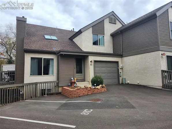 81 Crystal Park Rd APT C, Manitou Springs, CO 80829