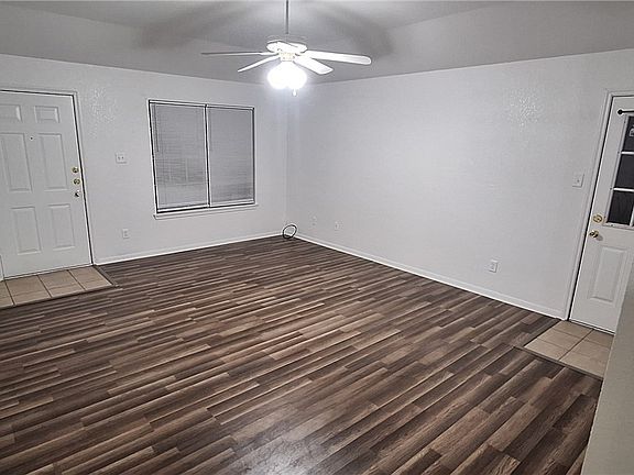 3rd image of 502 Bermuda #A & B