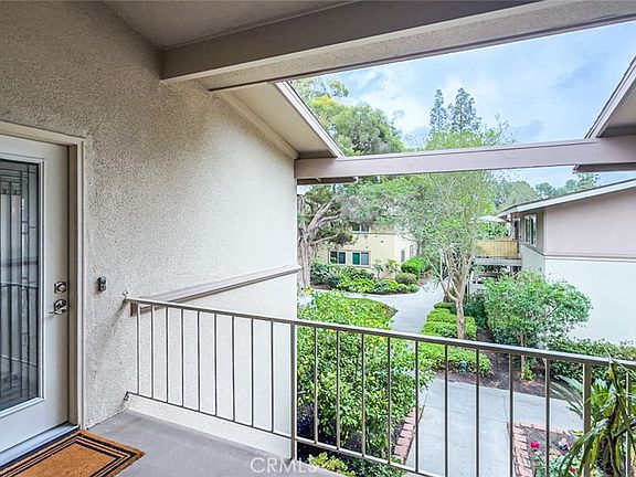 3rd image of 164 Avenida Majorca Unit Q