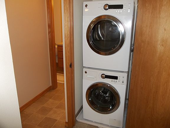 4th image of 13315 Greenwood Ave N APT 102B