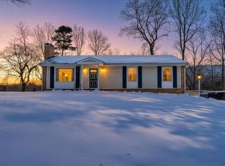 135 Silverbirch Dr, Blue Ridge, VA 24064