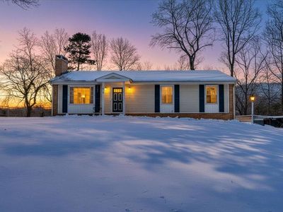135 Silverbirch Dr, Blue Ridge, VA, 24064