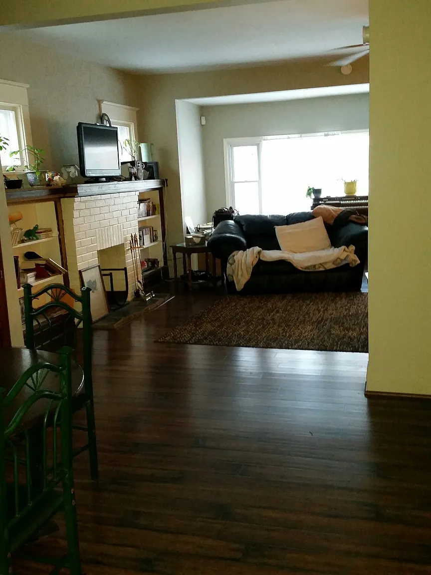 387 Minnesota Ave photo 1