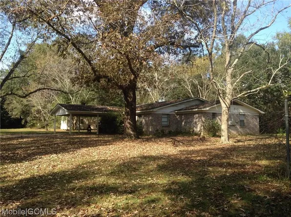 6117 Smith Ln, Mobile, AL 36693