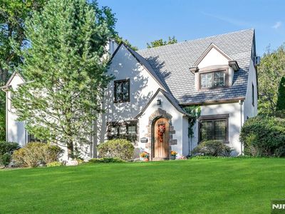 20 Northwood Ave, Demarest, NJ, 07627