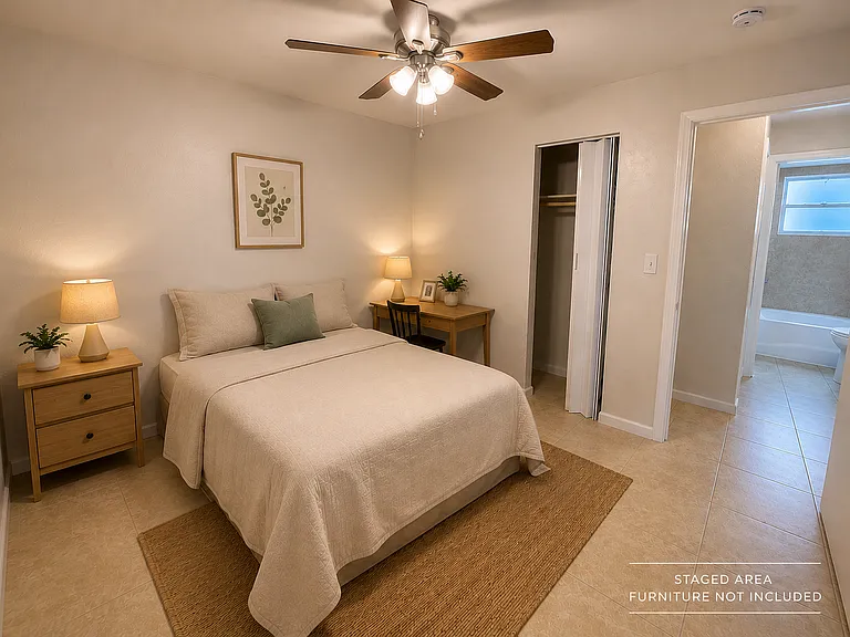 14100 NW 24th Ct — Photo 9