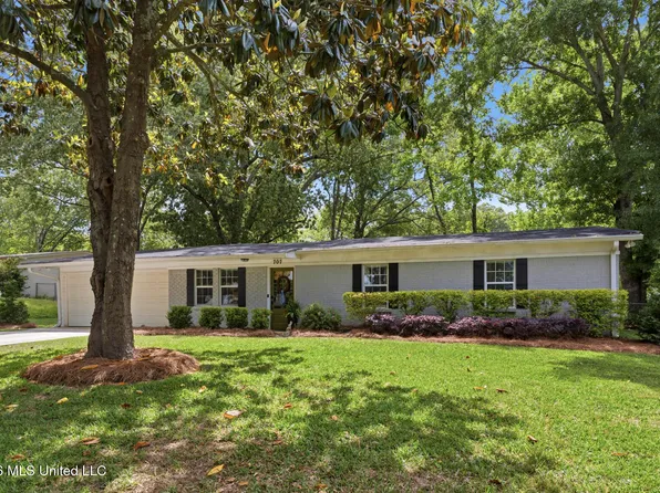 707 Berkshire St, Clinton, MS 39056