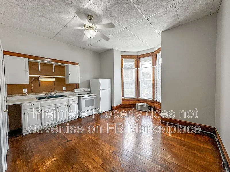 Studio, 1.0 bath, 267 sqft, $525 — Photo 2