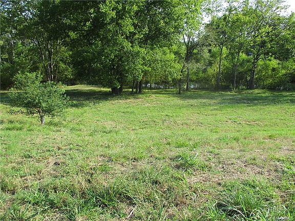 3rd image of 931 Gibson Hills Dr