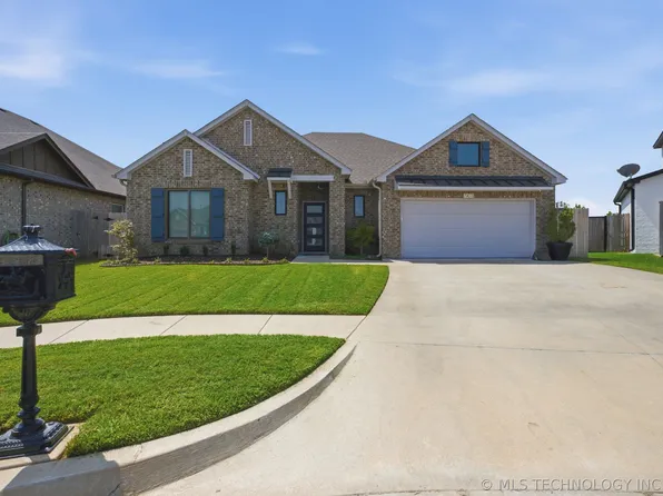 7410 E 127th Ct S, Bixby, OK 74008