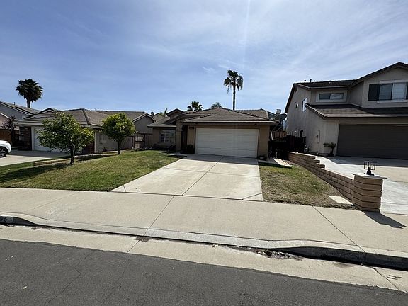 2nd image of 9195 Desert Acacia Ln