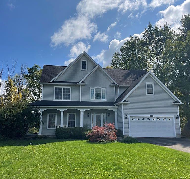 1st image of 213 Chatham Ct