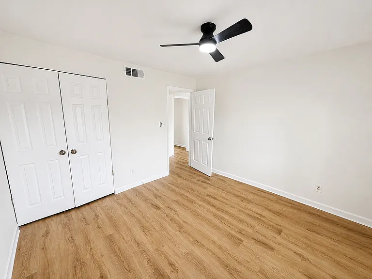 443 Dargan Pl SW — Photo 8