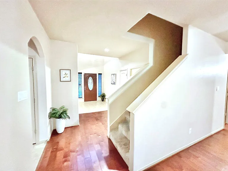 12801 Winter Springs Dr — Photo 19