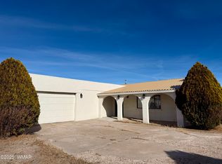 1647 E Becker Ln, Springerville, AZ 85938