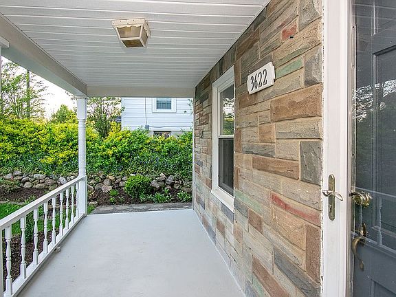 4th image of 3622 Brandywine Ave