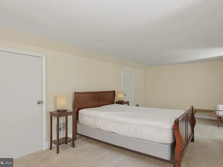 6485 Tip Hill Dr — Photo 12