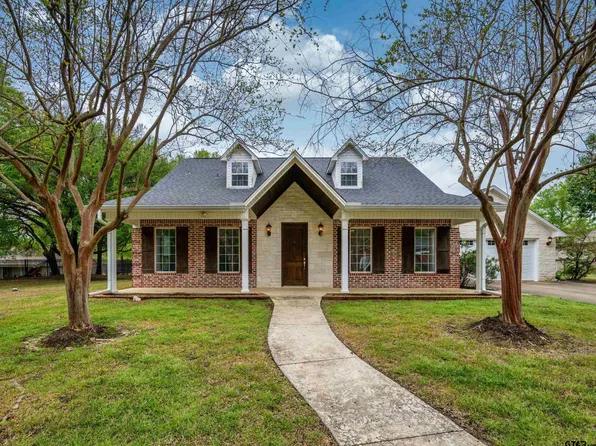 2105 Harvard Dr, Jacksonville, TX 75766