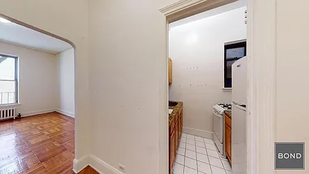 Rented by Bond New York