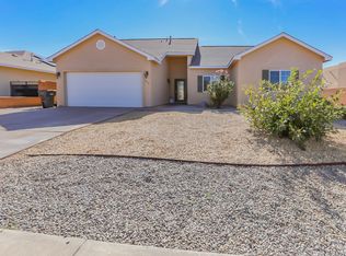 402 Wildwood Dr, Alamogordo, NM 88310
