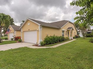 5683 Greenwood Cir #107, Naples, FL 34112