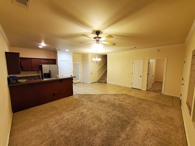 7234 Barksdale Ln — Photo 15