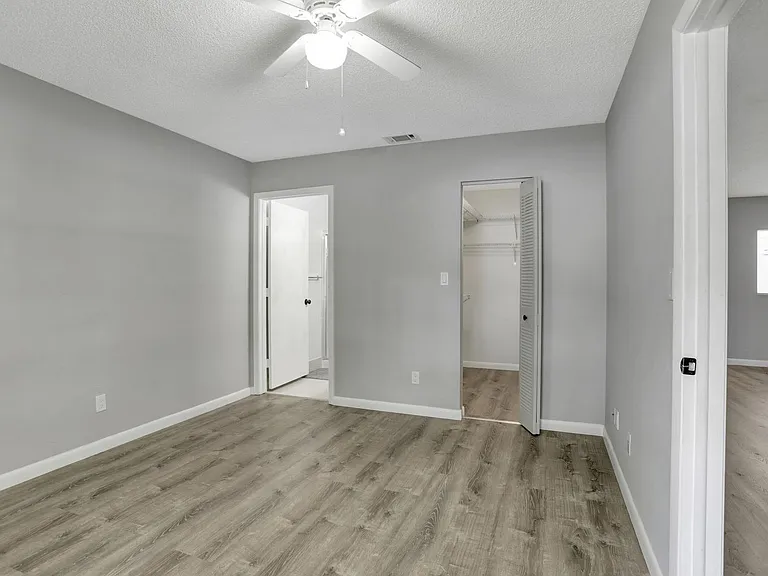 9413 Boca Cove Cir — Photo 11