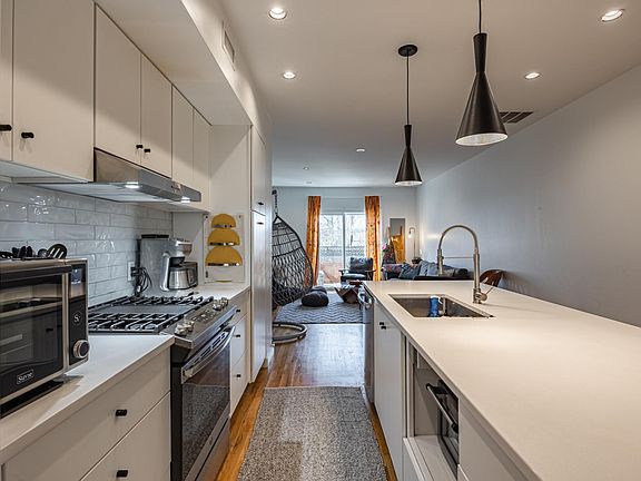 3rd image of 2515 O St #2515