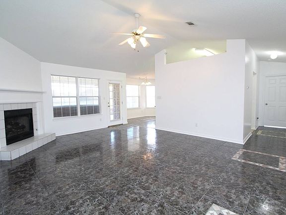 2nd image of 3100 Windjammer Ct