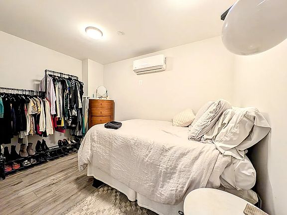 5th image of 576 Washington Ave #1A