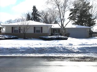 1675 Lin Lor Ln, Elgin, IL 60123