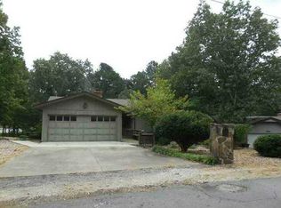 1 Wimbledon Way, Bella Vista, AR 72715