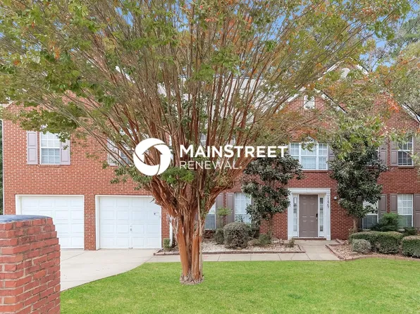11947 Scottish Ct, Fayetteville, GA 30215