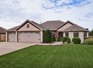 3505 SW Windy Oak Ave, Bentonville, AR 72713