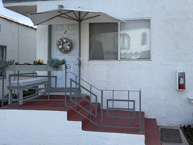 20 Granada Ave #2 — Photo 1