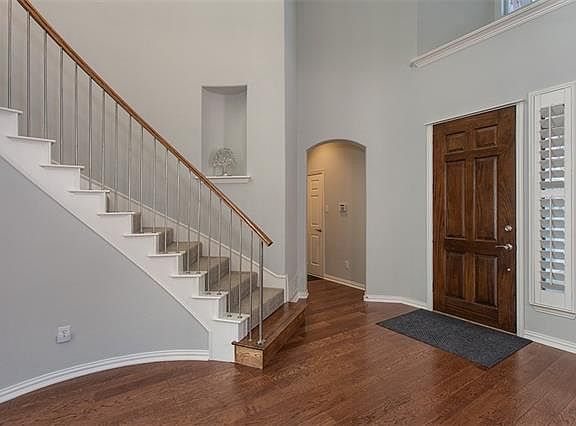 4th image of 2728 Prestonwood Dr