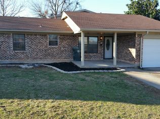 1200 W Woodlane Dr, Midwest City, OK 73110