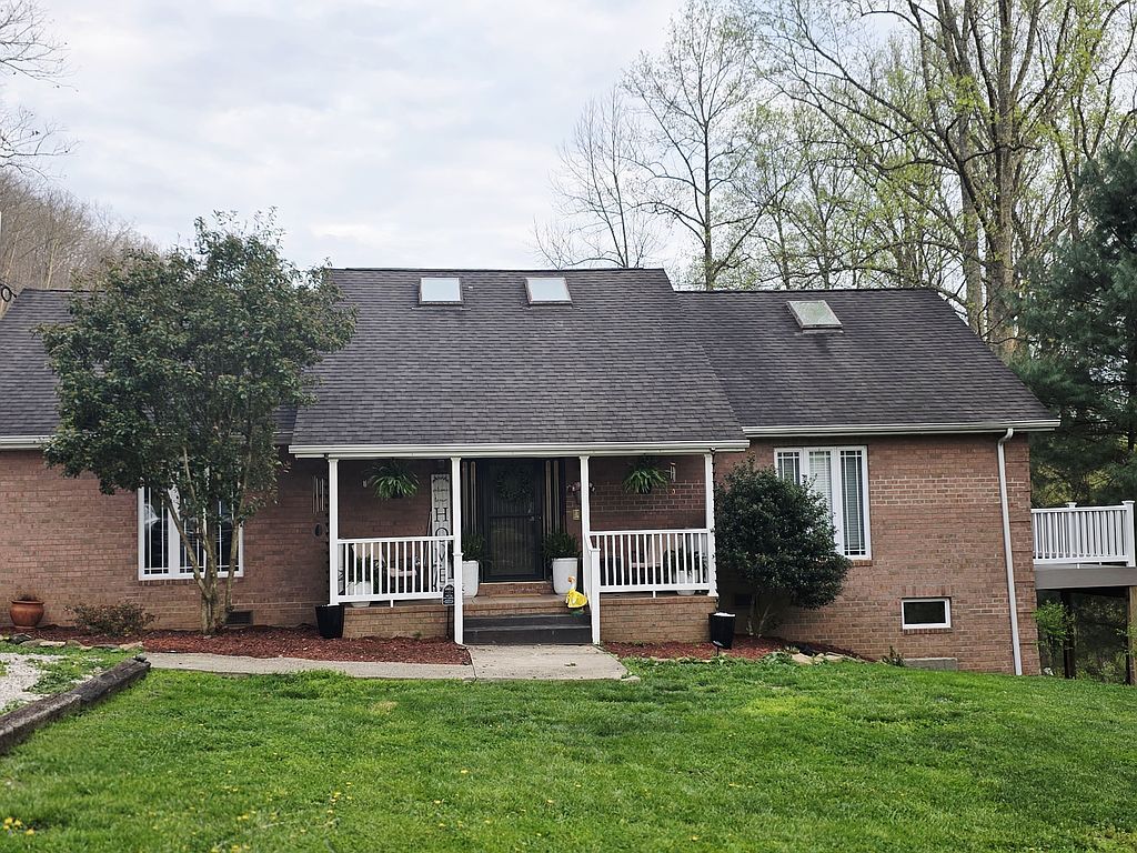 470 Old River Rd - Property Image