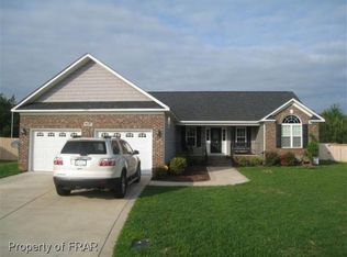 1705 Secretariat Pl, Hope Mills, NC 28348