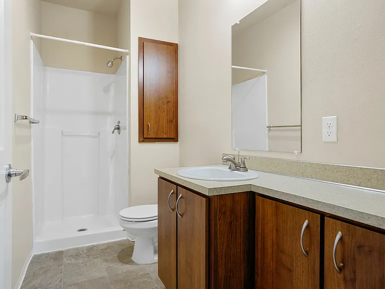 Springbrook Ridge Apartments — Photo 16