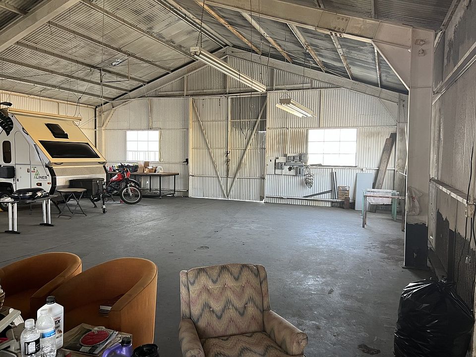 2nd image of 3329 Burton Ave
