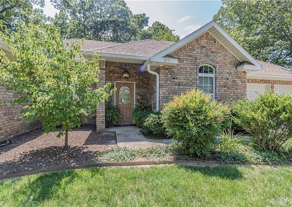 1st image of 311 Laurinda Dr