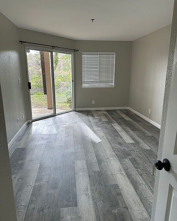 1st image of 5728 Oak Bend Ln Unit 111