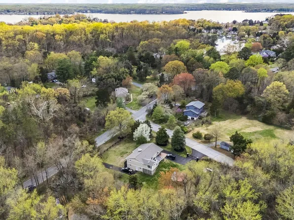 750 Harness Creek View Dr, Annapolis, MD 21403