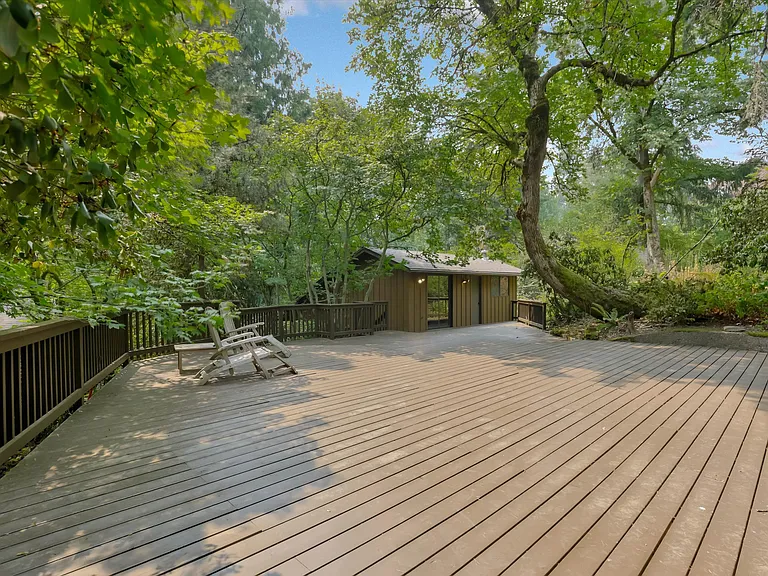3820 SW Scholls Ferry Rd — Photo 36