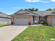 704 burberry lane rochester il hotsell