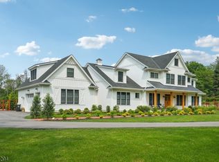 63 Village Dr, Harding Twp, NJ 07976