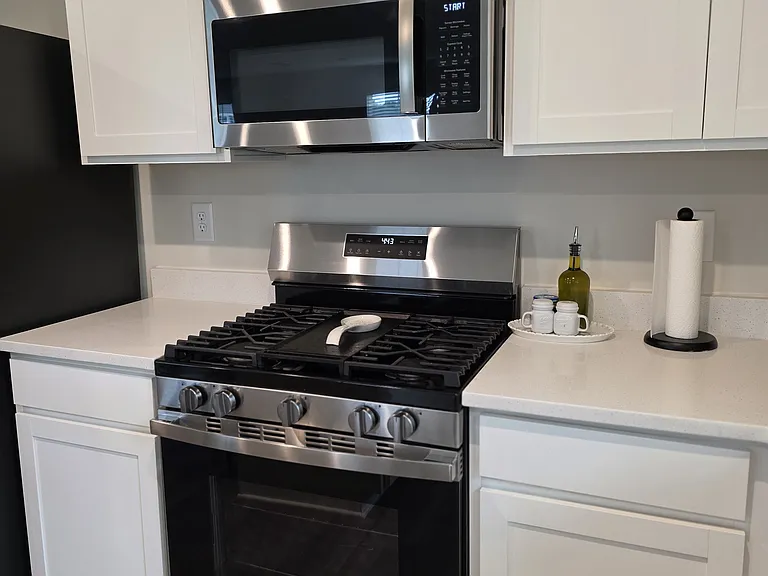 318 Pointers Dr — Photo 12